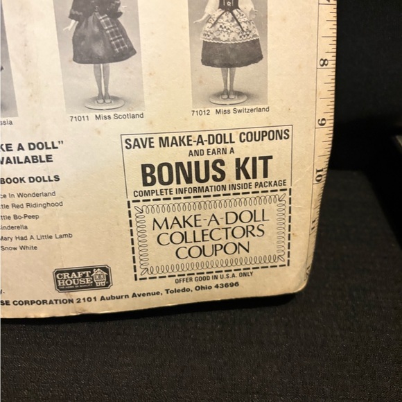 Craft House Dolls of All Nations Miss Italy Collector Series Make A Doll Kit NOS - Picture 10 of 11